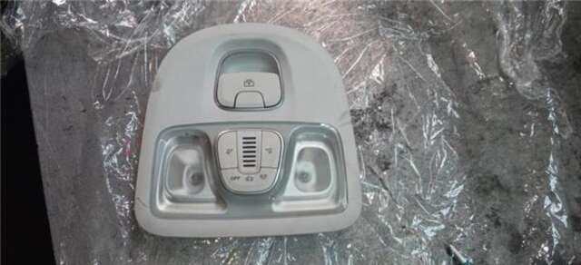 Foto 3ª: Luz Interior Fiat 500 1.3 LOUNGE [1.3 LTR. - 62 KW 16V JTD CAT] [199B4000]