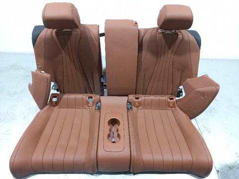 Foto 3ª: Asientos Traseros Mercedes Clase E 180 E 220 D EDITION 1 238.314) COUPE 194CV 143KW [654920] (2021)