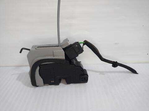 Foto 2ª: Cerradura Puerta Trasera Izquierda Hyundai i20 ESSENCE MILD-HYBRID 100CV [G3LF  G3LE] (2020)