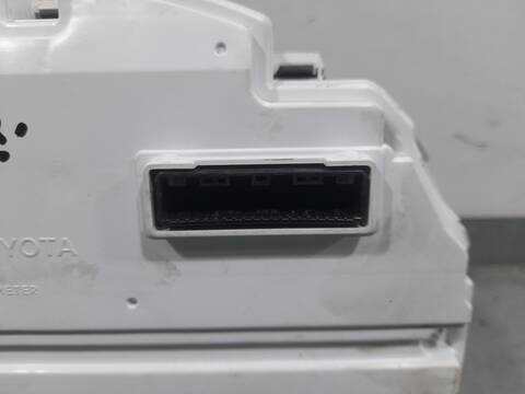 Foto 3ª: Cuadro de Instrumentos Toyota Land Cruiser 2.8 D-4D GDJ150_ GDJ155_ GDJ150) 177CV 130KW [1GD] (2018)