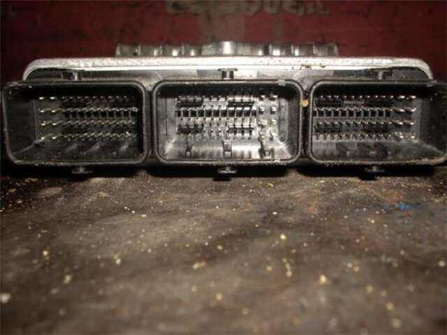 Foto 2ª: Centralita Motor ECU Peugeot 407 2.7 BÁSICO [2.7 LTR. - 150 KW HDI FAP CAT (UHZ - DT17TED4)] [UHZ (DT17TED4)]