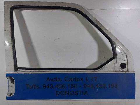 Foto 3ª: Puerta Delantera Derecha Volkswagen Transporter 84CV 62KW FURGONETA