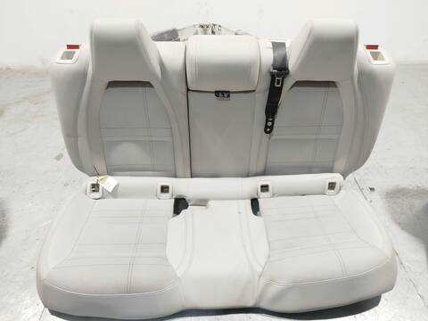 Foto 2ª: Asientos Traseros Mercedes Clase G 230 GLA 220 CDI 4-MATIC 156.905) 170CV 125KW [651930] (2015)