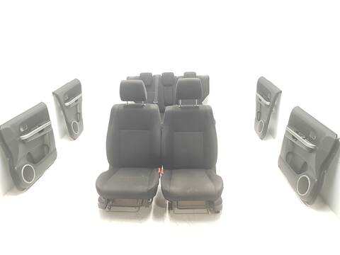 Foto 2ª: Juego Asientos Completos Suzuki Grand Vitara 1.9 DDIS JLX 5-PTAS.) [F9Q] (2005)