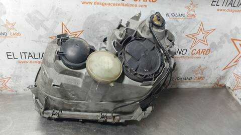 Foto 3ª: Faro Derecho Mercedes Clase C 160 220 CDI 203.006) BERLINA 143CV 105KW [OM611962] (2002)