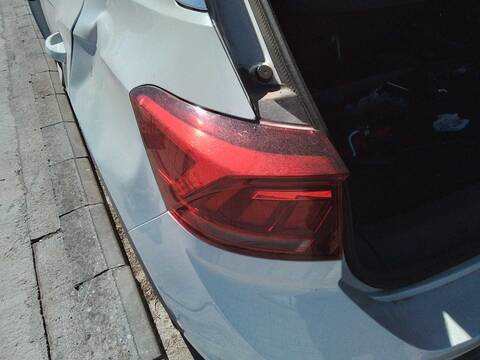 Foto 3ª: Piloto Trasero Izquierdo Volkswagen T-Roc 1.5 16V TSI ACT 150CV 110KW [DPCA] (2020)