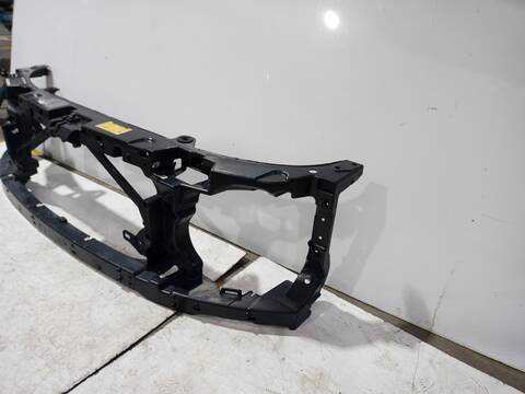 Foto 3ª: Panel Frontal Land Rover Discovery TDV6 HSE 245CV 180KW [306DT] (2010)