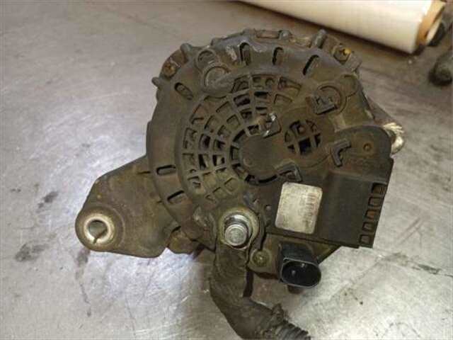 Foto 3ª: Alternador Iveco Daily 35C13. 35C13 /P. 35S13 D. 35S13. 35S13 /P