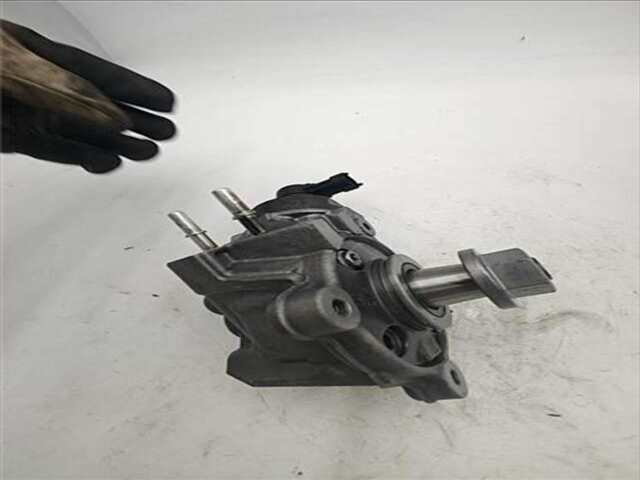 Foto 3ª: Bomba Inyeccion Peugeot 2008 1.5 ALLURE [1.5 LTR. - 81 KW BLUE-HDI FAP] [YHS / DV5RCE]