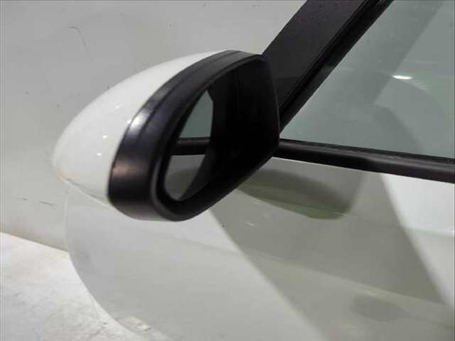 Foto 3ª: Puerta Delantera Izquierda Opel Corsa 1.3 CDTI 08 68) 75CV [B 13 DTC B 13 DTN] (2014)