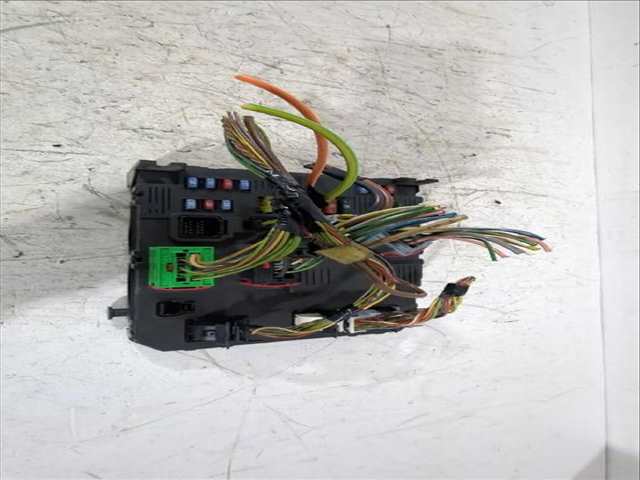 Caja Reles Fusibles Citroen Xsara 1.6 HDI 90CV