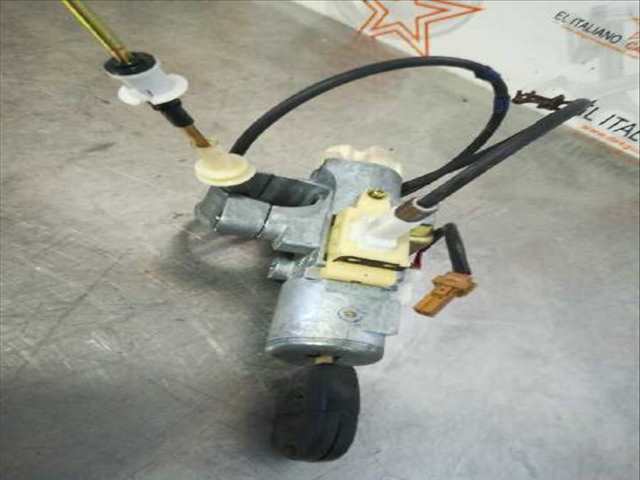 Foto 2ª: Antirrobo Nissan X-Trail ELEGANCE 165CV 121KW T30) [QR25DE] (2004)