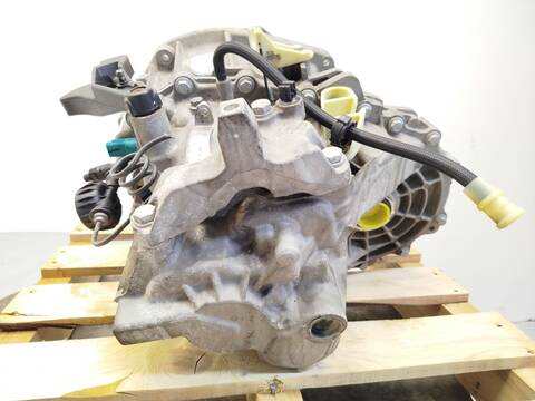 Foto 4ª: Caja Cambios Renault Megane 1.9 DCI BZ0N BZ0J) HATCHBACK 131CV 96KW III HATCHBACK BZ0/1_ B3_) [F9Q872] (2010)