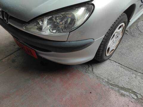 Foto 2ª: Paragolpes Delantero Peugeot 206 KFW (2003)