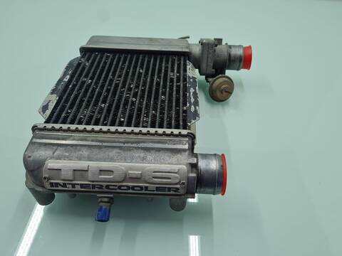 Foto 2ª: Intercooler Nissan Patrol GR S 129CV 95KW [RD28] (1998)