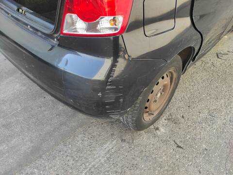 Foto 3ª: Paragolpes Trasero Daewoo Kalos B12S1 (2004)
