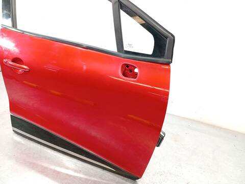 Foto 3ª: Puerta Delantera Derecha Renault Clio 0.9 TCE 90 90CV 66KW [H4B408] (2017)