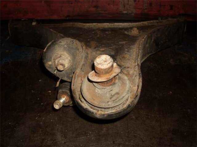 Brazo Suspension Delantero Derecho Nissan Pathfinder 2.5 DCI