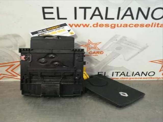 Foto 3ª: Motor de Arranque Renault Scenic GRAND FAMILY EDITION 110CV 81KW [K9K836] (2012)