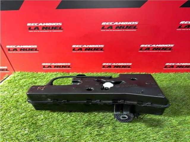 Foto 2ª: Deposito AdBlue Citroen Jumper 2.2 33 L2H1 BLUEHDI 140 [2 2 LTR. - 103 KW BLUE-HDI FAP CAT] 140CV FURGON [4H03] (2022)