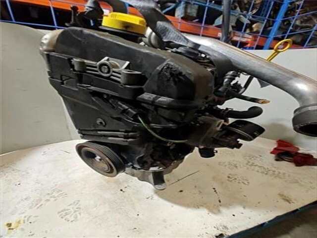 Foto 3ª: Motor Completo Renault Megane 1.5 AUTHENTIQUE CONFORT [1.5 LTR. - 74 KW DCI DIESEL] II BERLINA 3P (10.2002-_) [K9KF7]