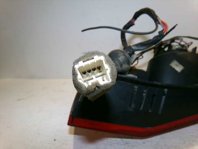 Foto 4ª: Piloto Trasero Derecho Hyundai Matrix 1.5 CRDI 2001-2008 [D3EA] (2002)