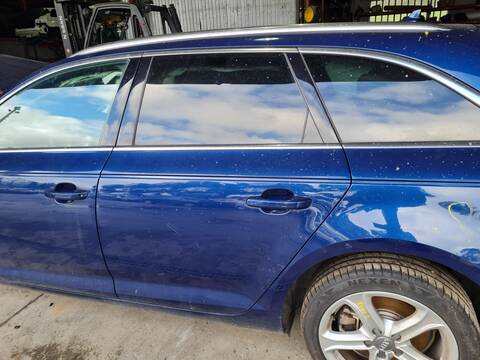 Puerta Trasera Izquierda Audi A4 BASICO AVANT 150CV 110KW