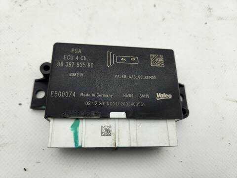 Centralita Motor ECU Peugeot 208 ACTIVE 101CV 74KW