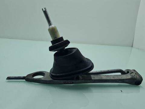 Foto 3ª: Palanca de Cambio Bmw Serie 3 315 318D 143CV 105KW [N47D20C] (2013)