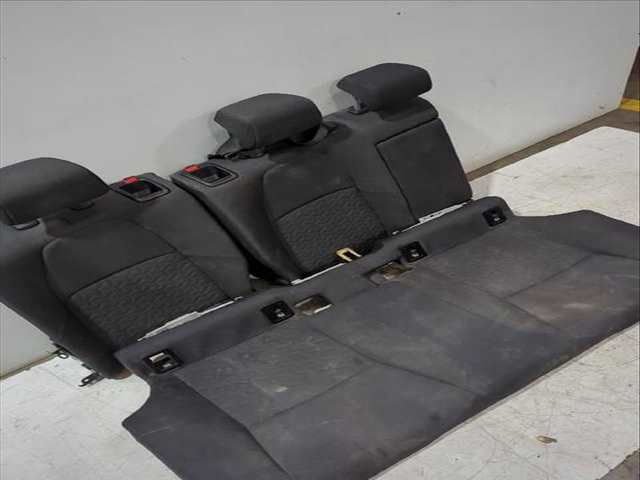 Foto 2ª: Asientos Traseros Toyota Corolla 1.8 HYBRID ZWE211) 122CV [2ZR-FXE] (2019)