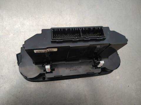 Foto 3ª: Mando Climatizador Kia Sportage EMOTION 4X2 116CV 85KW [D4FD] (2013)