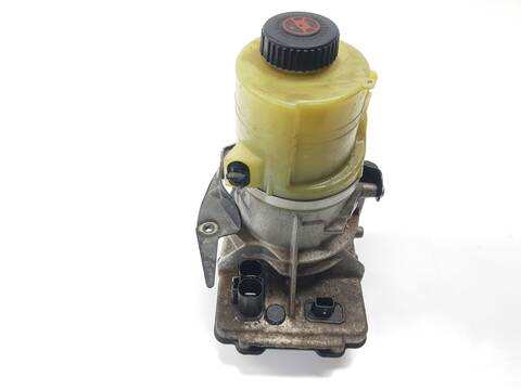 Bomba de Direccion Renault Trafic L1H1 27T