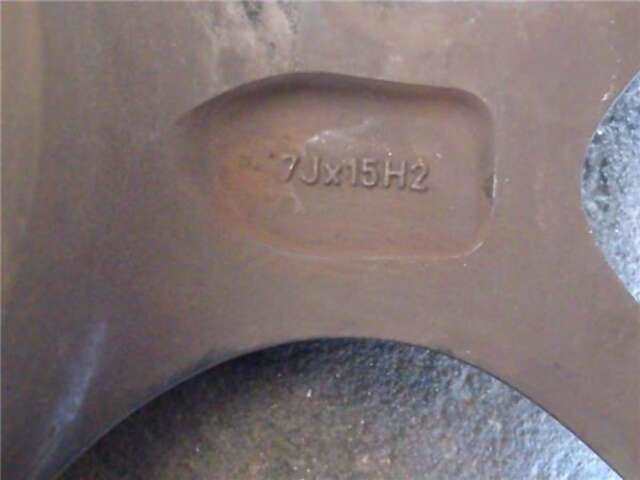 Foto 2ª: Juego LLantas Citroen Xsara 1.6I 16V EXCLUSIVE [1.6 LTR. - 80 KW 16V CAT (NFU - TU5JP4)] [NFU (TU5JP4)]