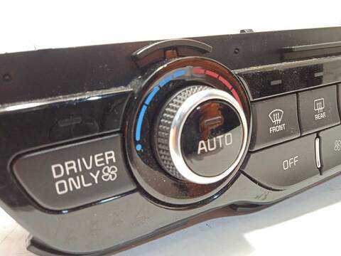 Foto 4ª: Mando Climatizador Kia Niro DRIVE 141CV 104KW [G4LE] (2018)