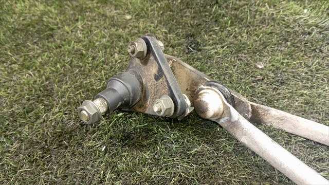 Foto 3ª: Motor Limpia Delantero Nissan Navara 2.5 TD D22 133CV 4X4 [YD25] (2005)