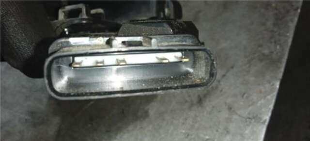 Foto 3ª: Cerradura Puerta Trasera Izquierda Kia Carens 2.0 CRDI [D4EA]