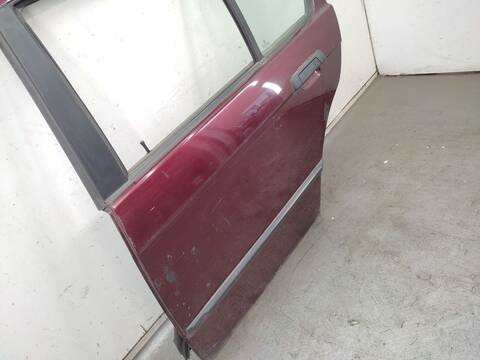 Foto 3ª: Puerta Trasera Izquierda Bmw Serie 3 315 1.6 CAT BERLINA 99CV 73KW (1990)