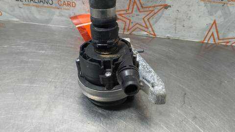 Bomba de Agua Mercedes Clase E 180 E 220 D 213.004) 194CV 143KW