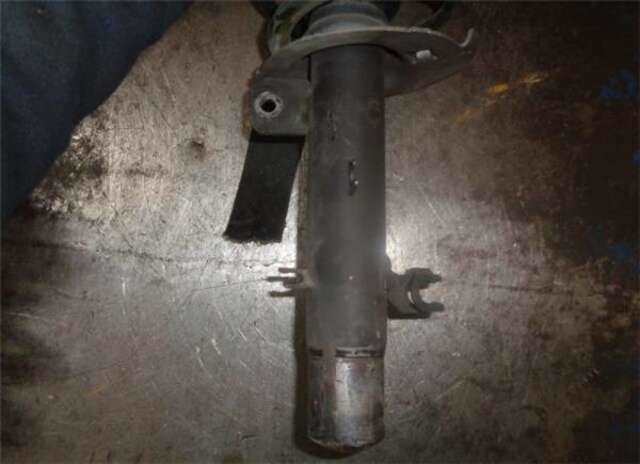Foto 3ª: Amortiguador Delantero Derecho Peugeot 208 1.2 16V VTI (86CV) [HMZ]