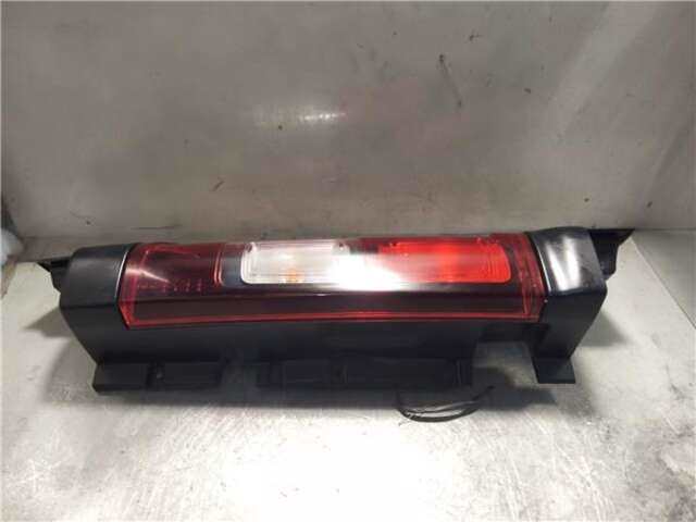 Foto 2ª: Piloto Trasero Derecho Opel Vivaro 1.5 M (L2) [1.5 LTR. - 75 KW CDTI DPF]