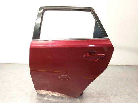 Foto 2ª: Puerta Trasera Izquierda Toyota Auris HYBRID FEEL EDITION 136CV 100KW [2ZR] (2017)