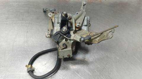 Centralita Motor ECU Mercedes Clase E 180 D-TURBO 300 124.133) BERLINA 143CV 105KW