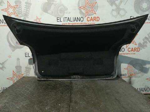 Foto 3ª: Maletero Toyota Avensis 2.0 D4-D EXECUTIVE SEDAN 4-PTAS) BERLINA 116CV 85KW [1CDFTV] (2003)