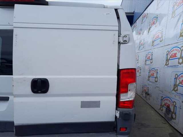Puerta Trasera Derecha Fiat Ducato FURGON G. VOL. 33 130 RS 4035 MM) L4H2)