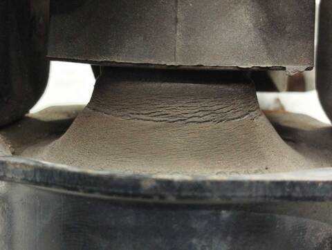 Foto 4ª: Soporte Motor Toyota Corolla 1.4 D-4D TERRA SEDAN 90CV 66KW [1ND] (2005)