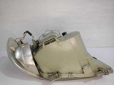 Foto 2ª: Faro Izquierdo Mercedes Vito 112 CDI 638.094) 122CV [OM 611] (1996)