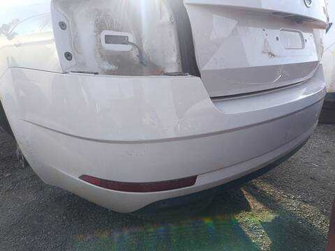 Paragolpes Trasero Skoda Octavia AMBITION 150CV 110KW