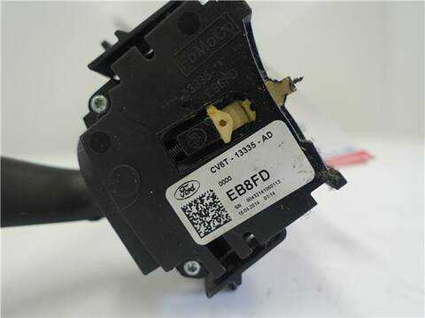 Foto 3ª: Mando Multifuncion Ford Transit 1.6 FURGON 200 L1 AMBIENTE 75CV 55KW [UBGA] (2015)