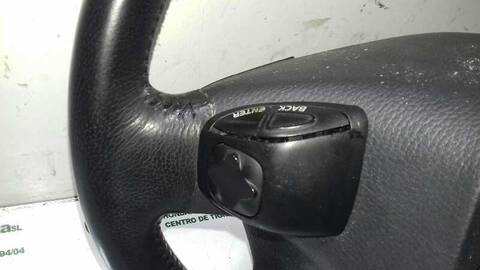 Foto 3ª: Volante Volvo XC 90 D5 KINETIC 136KW) 7 ASIENTOS) 185CV [D5244T4] (2007)