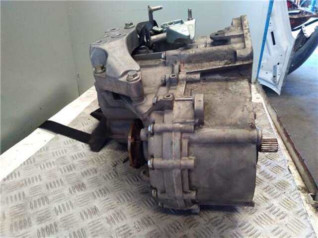 Foto 2ª: Caja Cambios Audi A3 2.0 TDI AMBIENTE [2.0 LTR. - 103 KW TDI] [BKD]